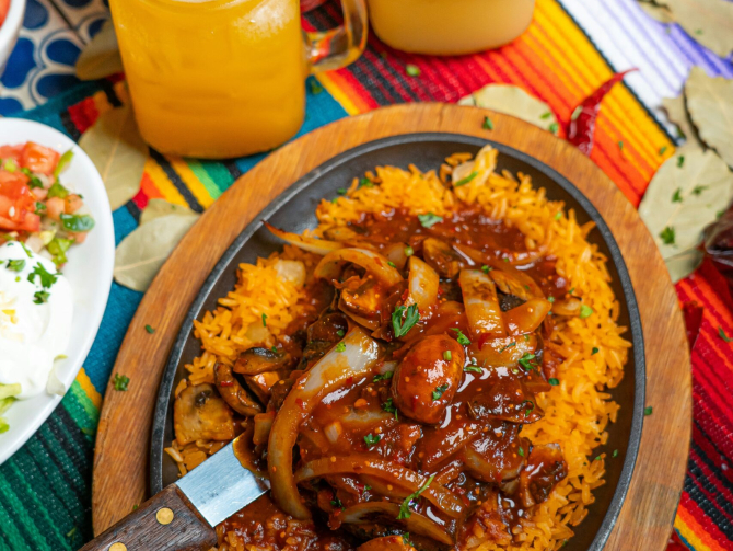 hybrid-storytellers-kiteYO5q9MM-unsplash