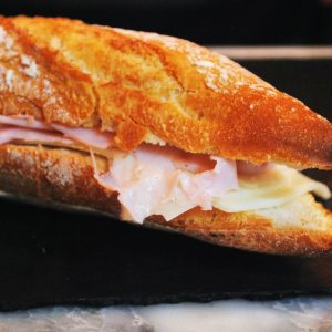 sandwich closeup photo