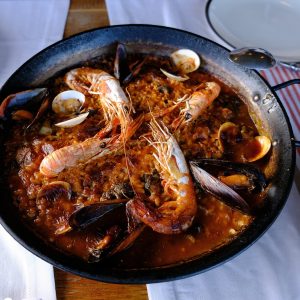 cooked shrimp on black round plate